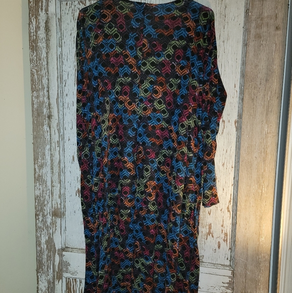 Lularoe medium Sarah - Picture 2 of 2